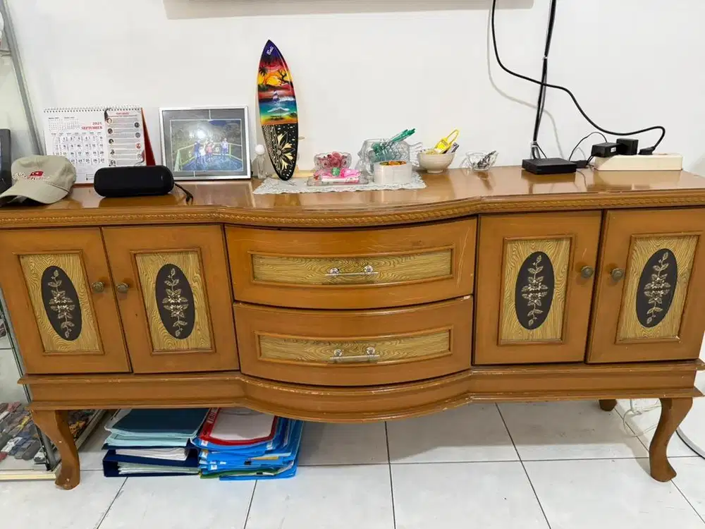 Dijual lemari jati