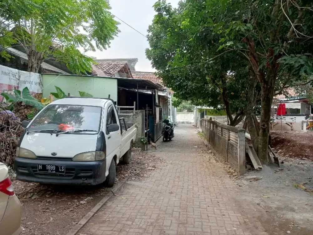 tanah strategis gondang tembalang