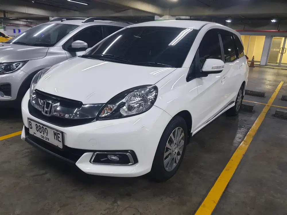 Honda Mobilio E Prestige 2014 A/T Putih Low KM Pajak Panjang Dp 7Jt