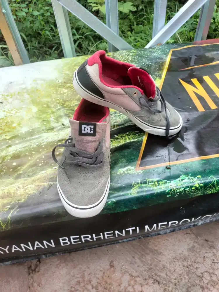 Sepatu DC original. Zais 42