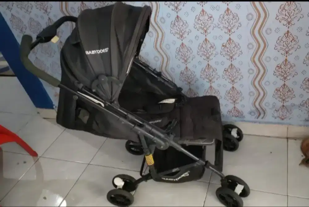 Stroller babydoes R+