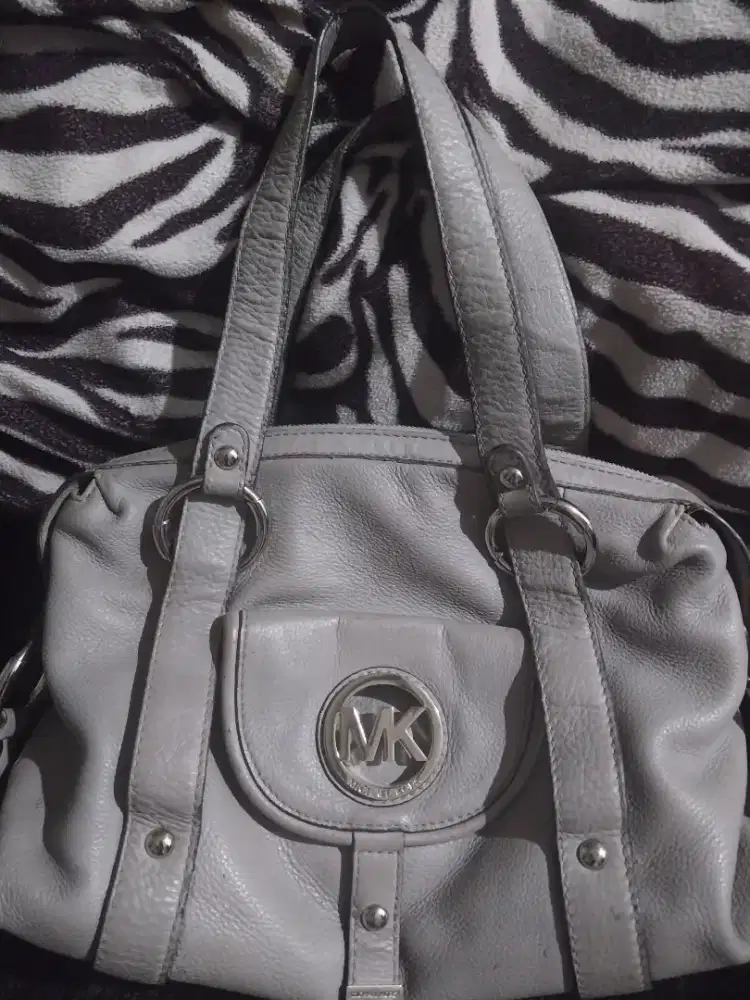 Tas branded/original