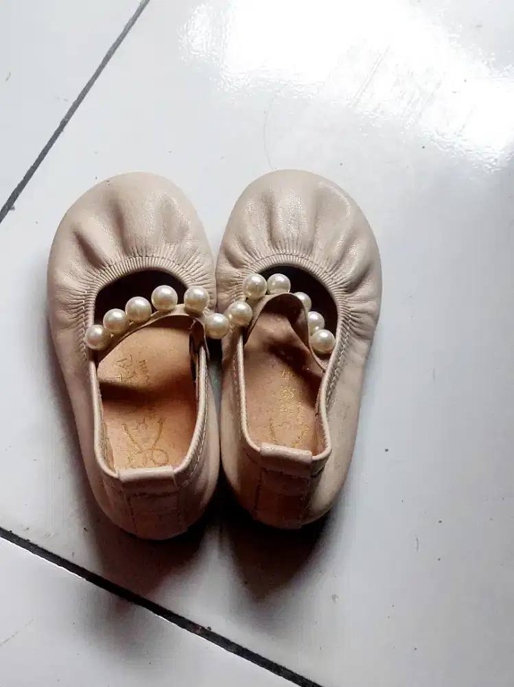 Flatshoes anak perempuan