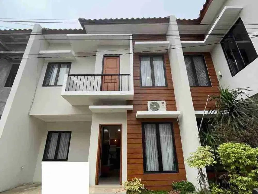 Rumah cluster siap huni 3 kamar tidur bebas banjir strategis MRT Lebak bulus pintu tol Cipinang dan dekat ke pondok indah mall kota Tangerang Selatan
