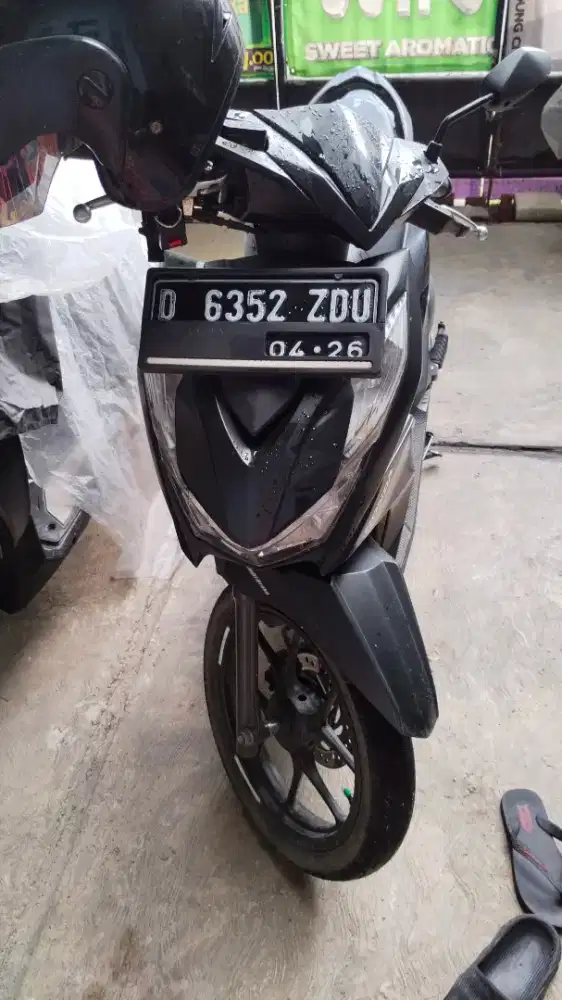 Jual motor beat deluxe  tahun 2021