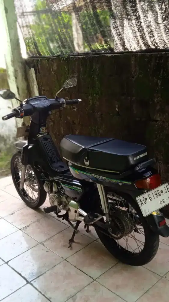 Astrea grand tahun 1999