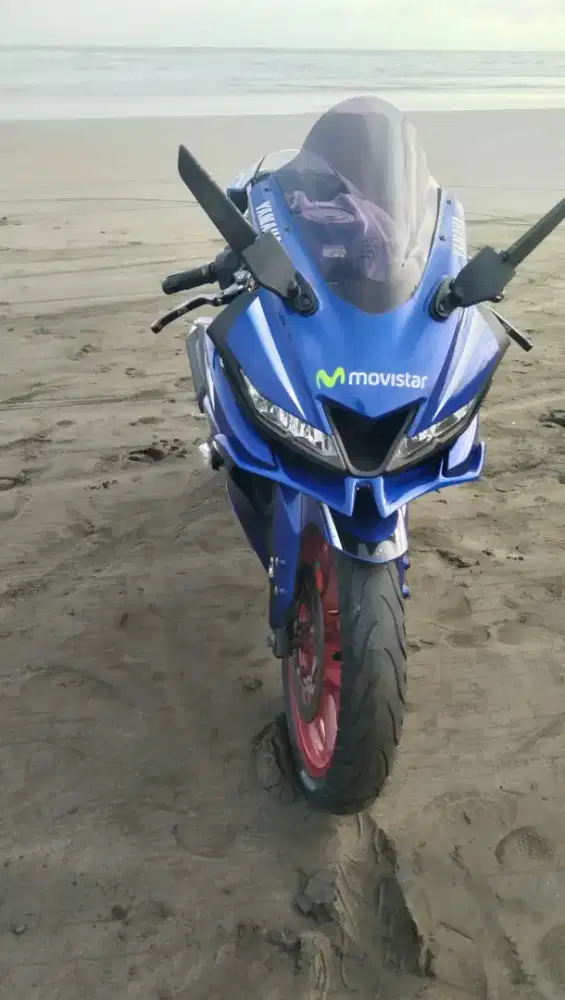 Yamaha R15 Movistar