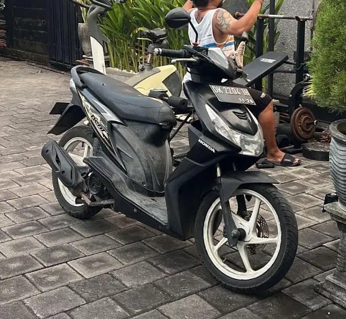 Beat karbu 2009 hitam deva motor