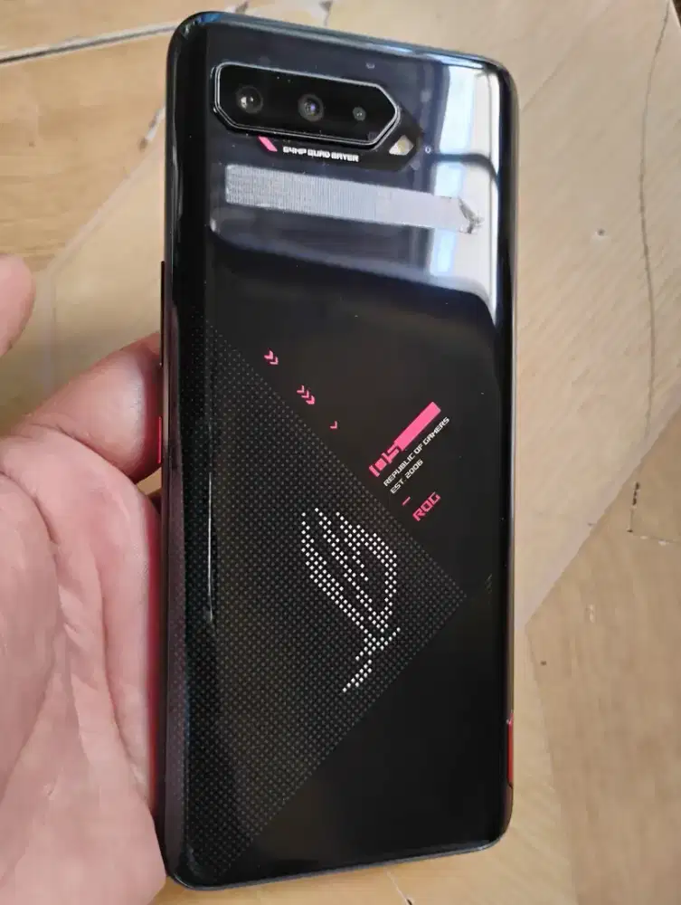 ASUS ROG Phone 5 8/128 mulus 98%