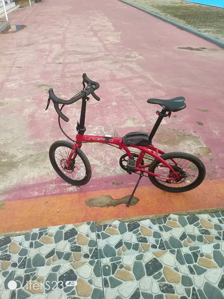 Sepeda lipat poligon Urbano 3, kondisi masih mulus