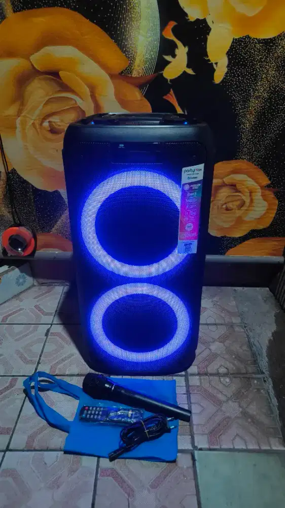 Salon pirtable polytron PAS8L22