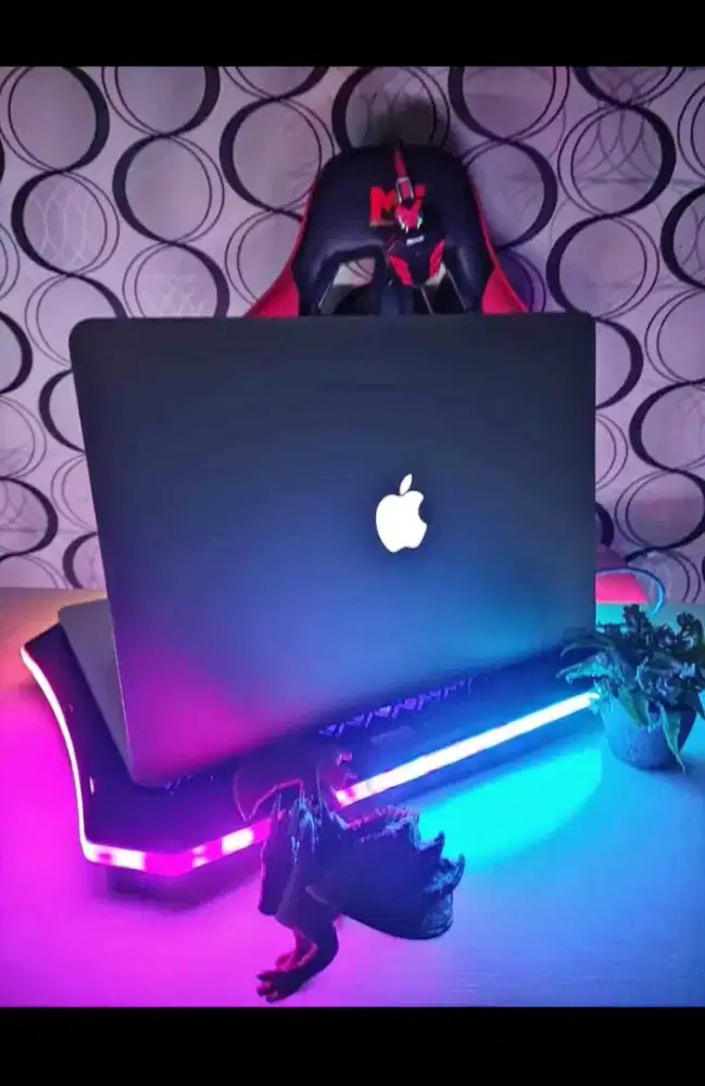Macbook Pro Core i7 Super Slim