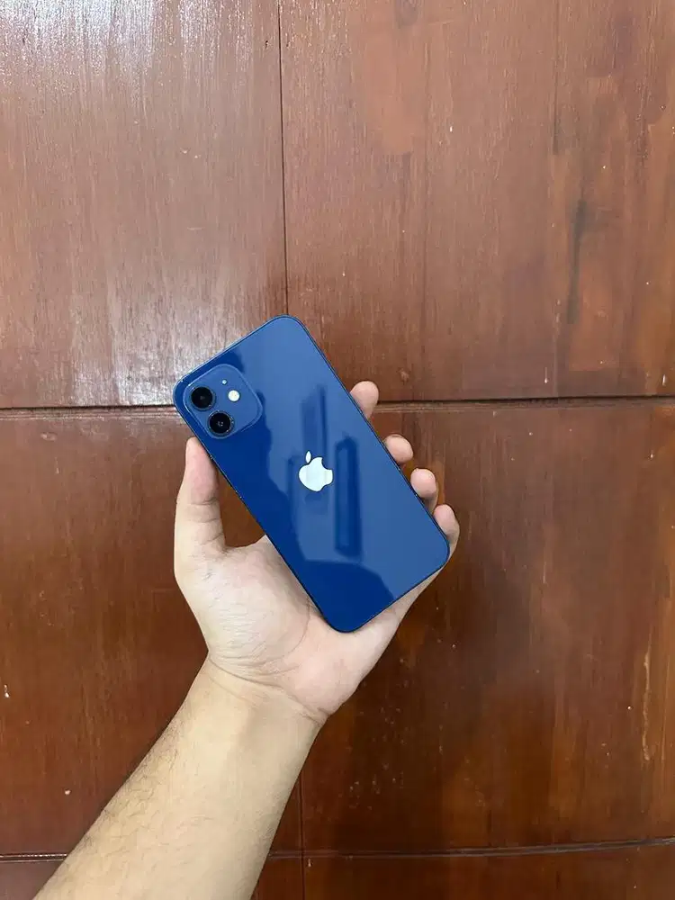 Dijual Iphone 12 64GB All Operator Fullset Nominus