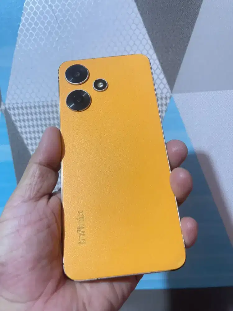 Infinix hot 30i ram 8+8 memori 128 batang only