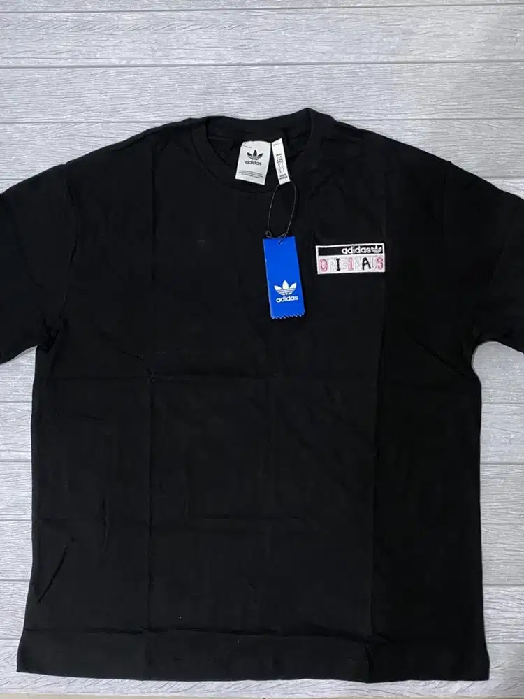 Kaos adidas size L