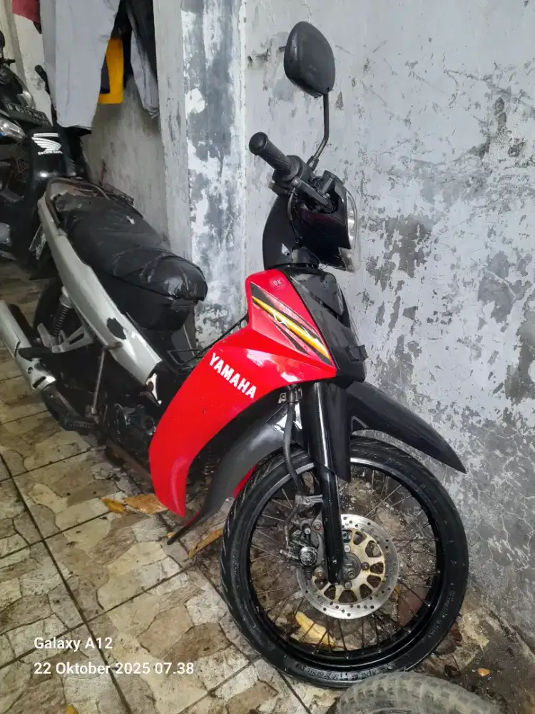 Dijual motor bebek yamaha vega