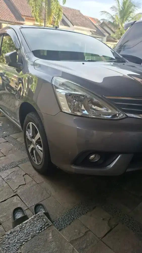 Nissan Grand livina 2017 Bensin