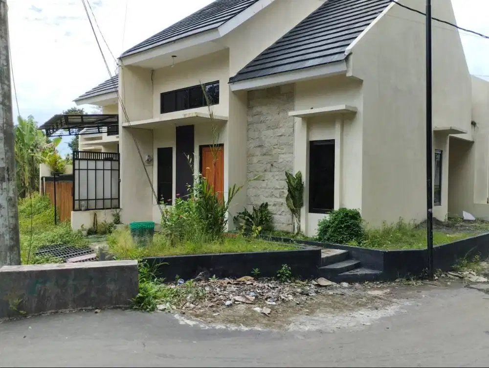 DIJUAL RUMAH SIAP HUNI LOKASI SEYEGAN SLEMAN.