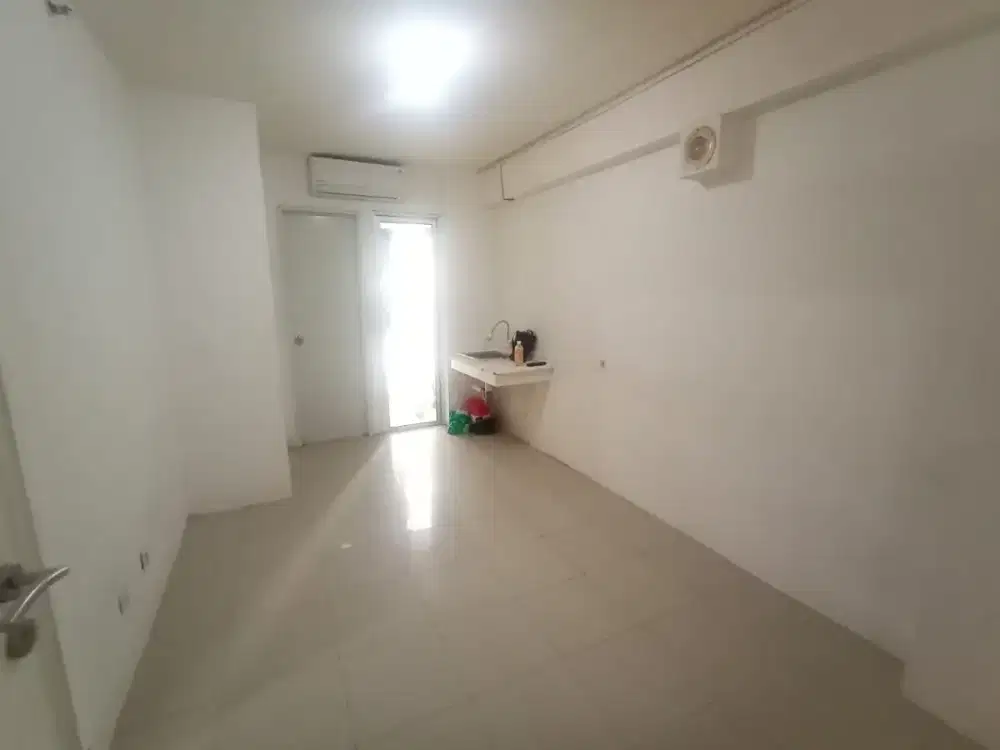 Sewa 2 kamar kosongan tower Flambiyan