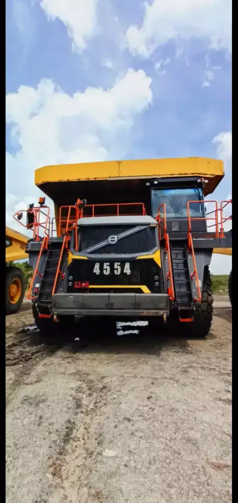 HD Volvo R100 thn 2023