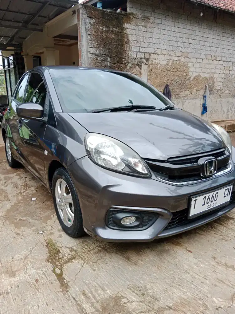 Mobil brio satya 1.2 E MT 2016