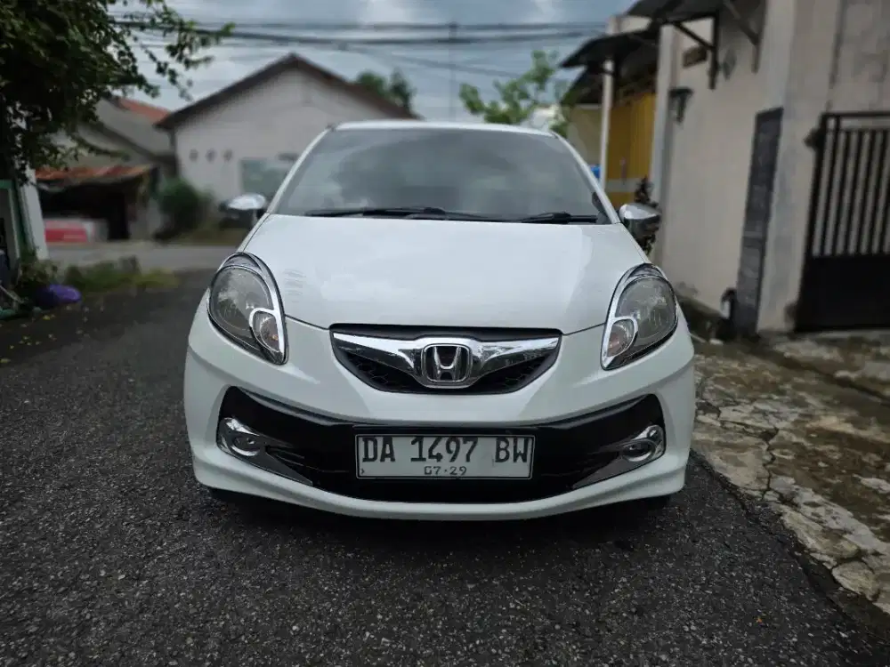 BRIO E CBU M/T (MANUAL)