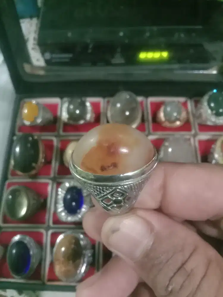 Cincin Batu Akik Berkelas