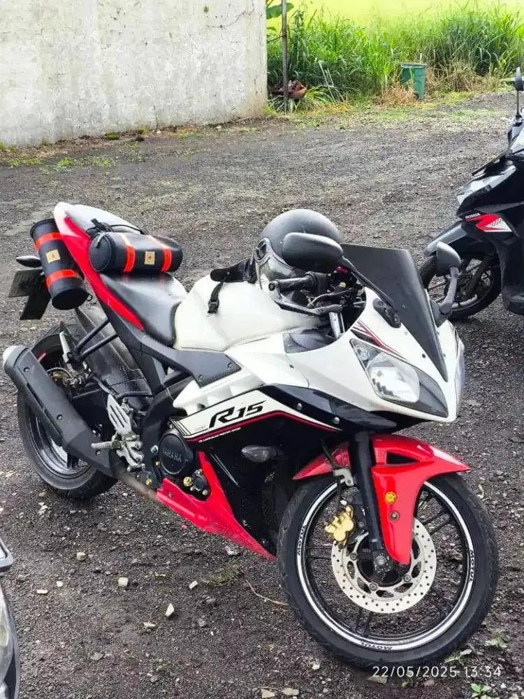 Yamaha R15 V2 Mulus Gagah 2016