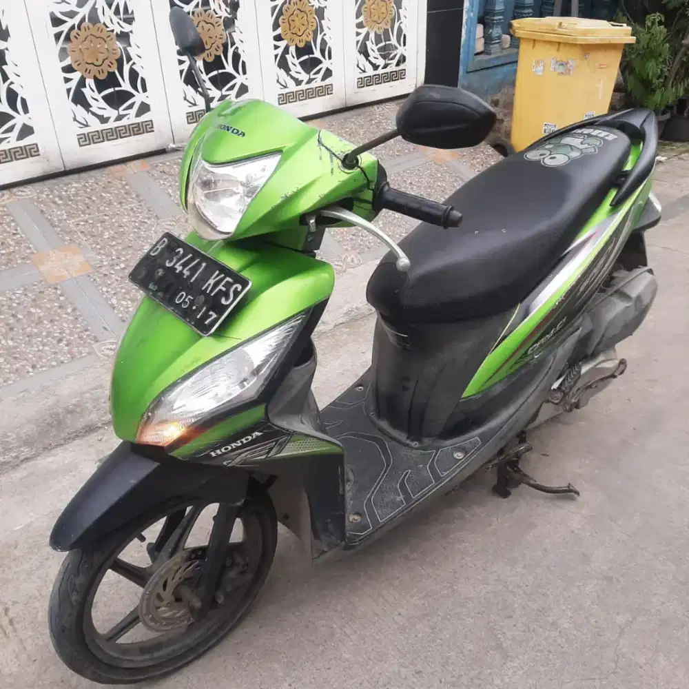 Honda Spacy Fi 2012 ss lengkap mesin bagus stater tokcer,Bekasi Kota