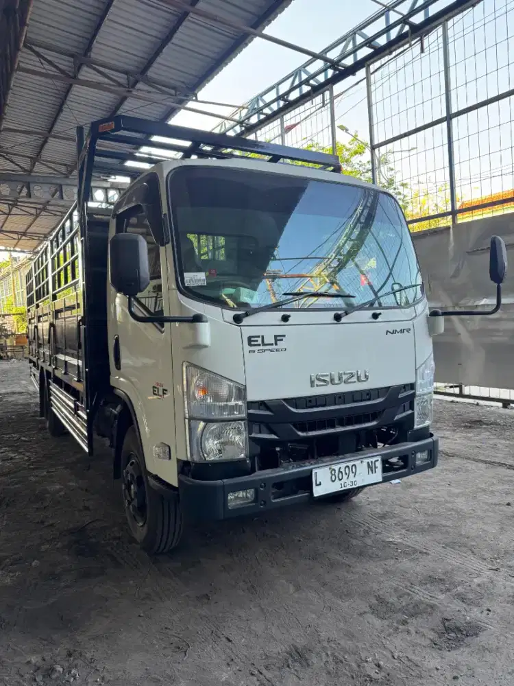 Sewa truck harga terjangkau Surabaya kota kota dan luar kota