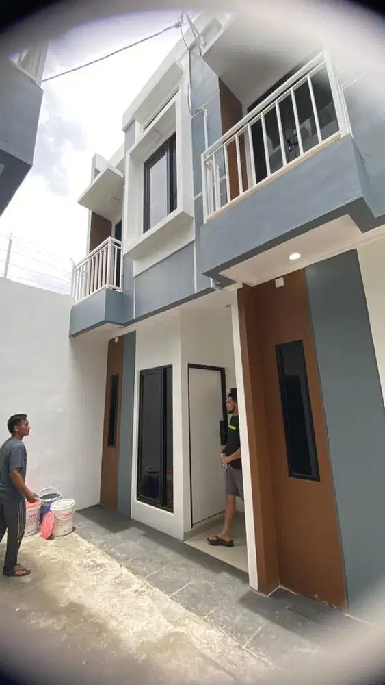 Townhouse Senen Murah tapi Baru
