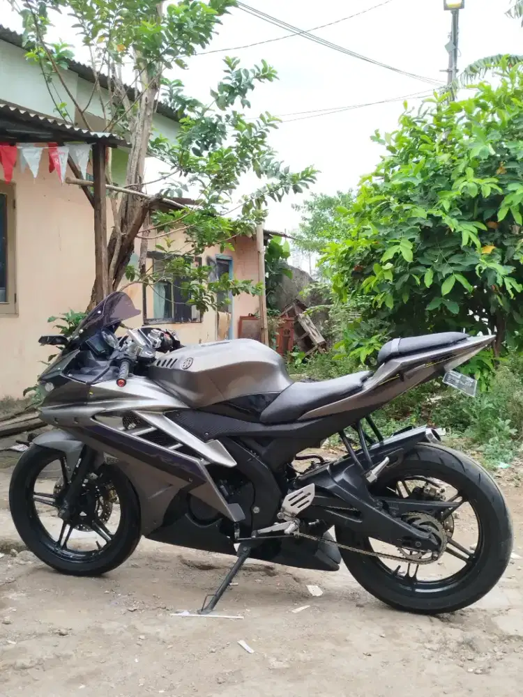 R15 V2 2016 keluaran trakhir