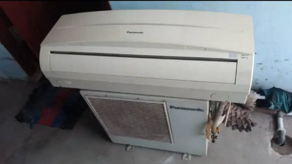 Dijual AC Panasonic 1/2pk normal , lengkap pasang