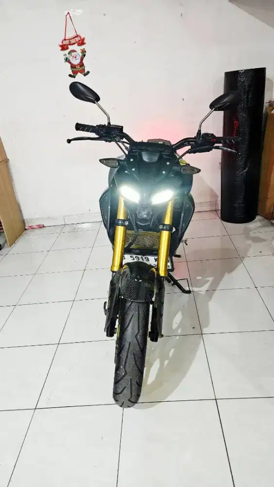 Jual Cepat MT 15 Naked  Low Km 30 rb Mulus seperti Baru Pajak Hidup