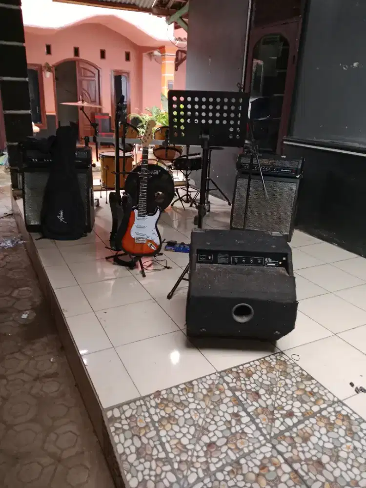 alat musik lengkap