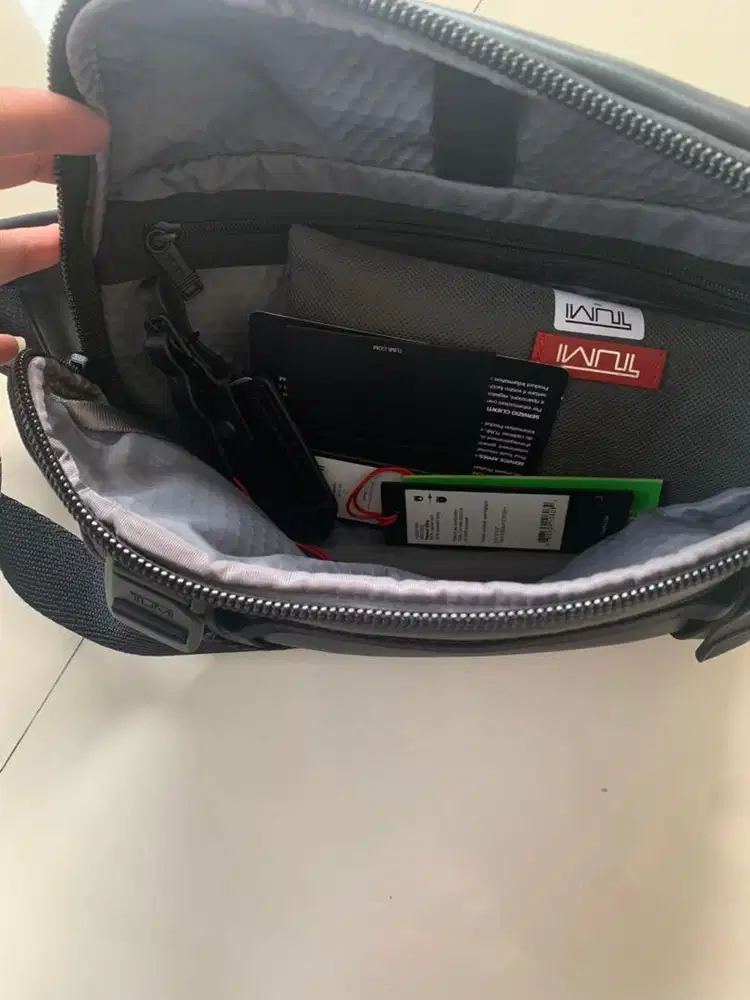 Tumi Platoon Sling Leather