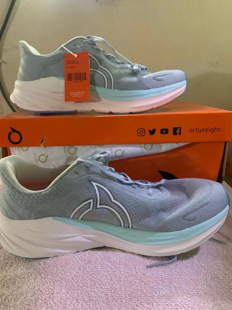 Running Shoes// Sepatu lari cewek cowok //unisex