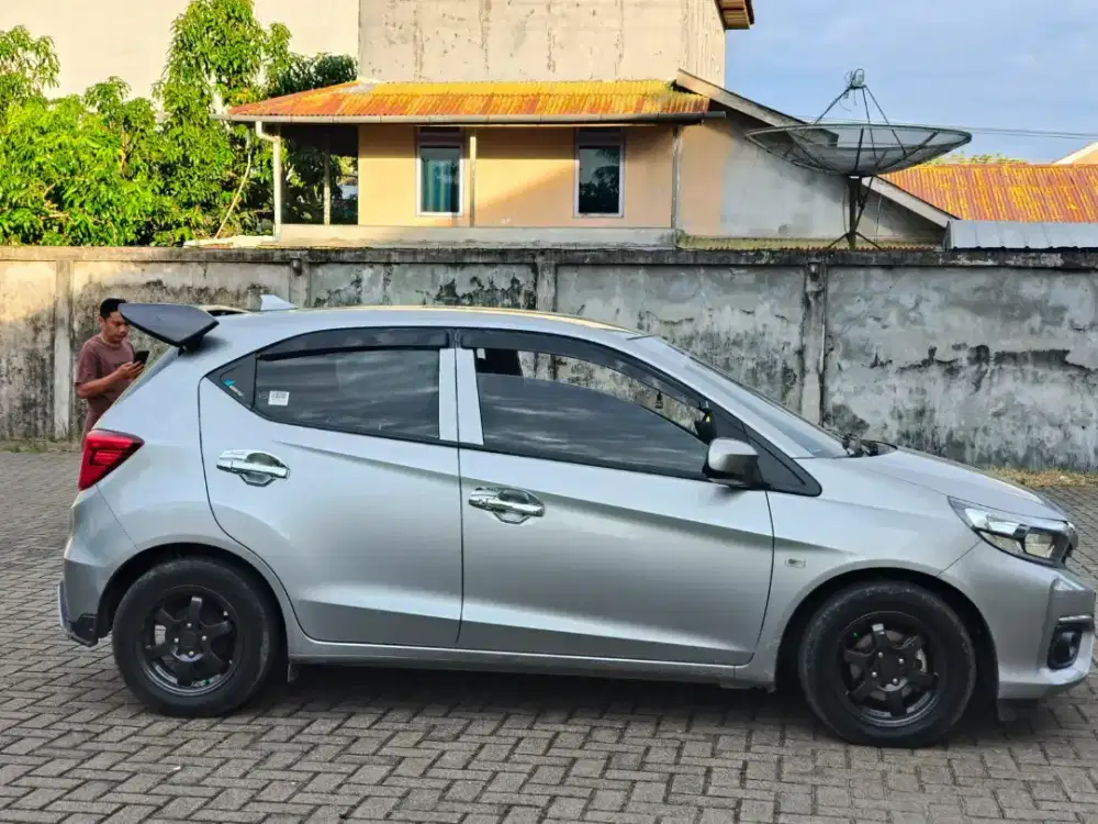 Honda brio E Thn 2019
