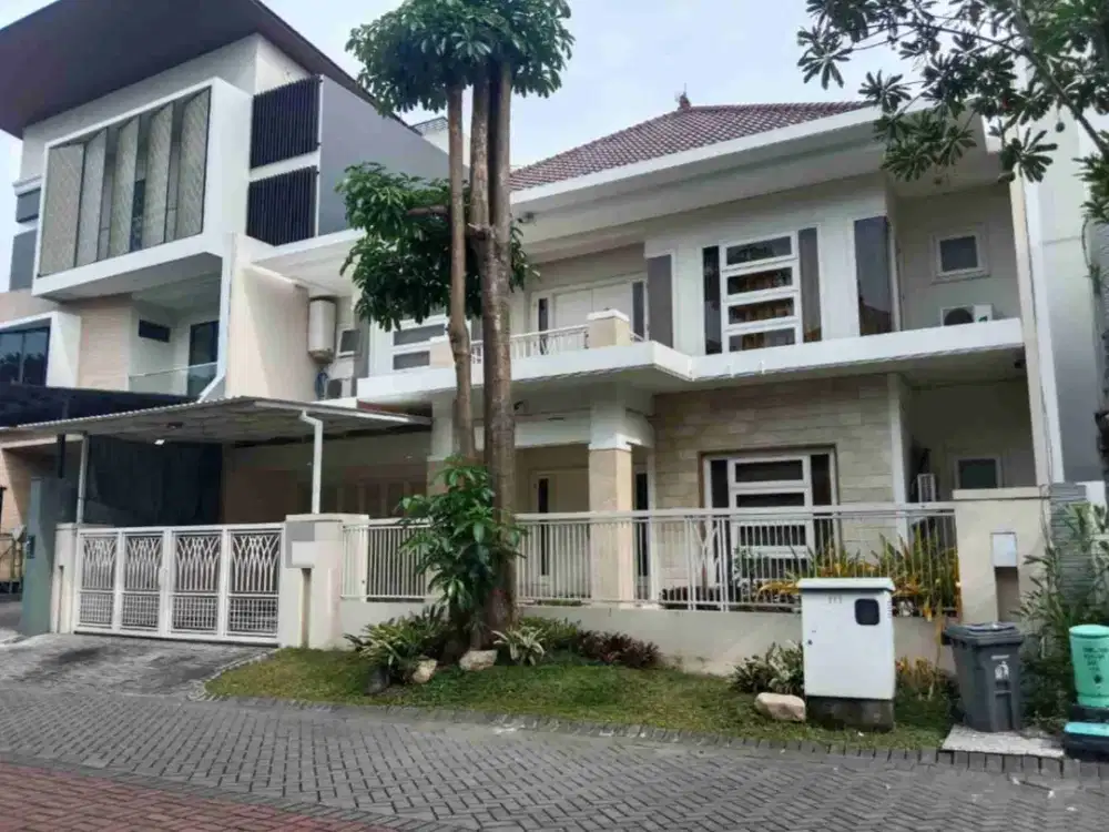 dijual rumah lelang cash di Citraland Surabaya barta