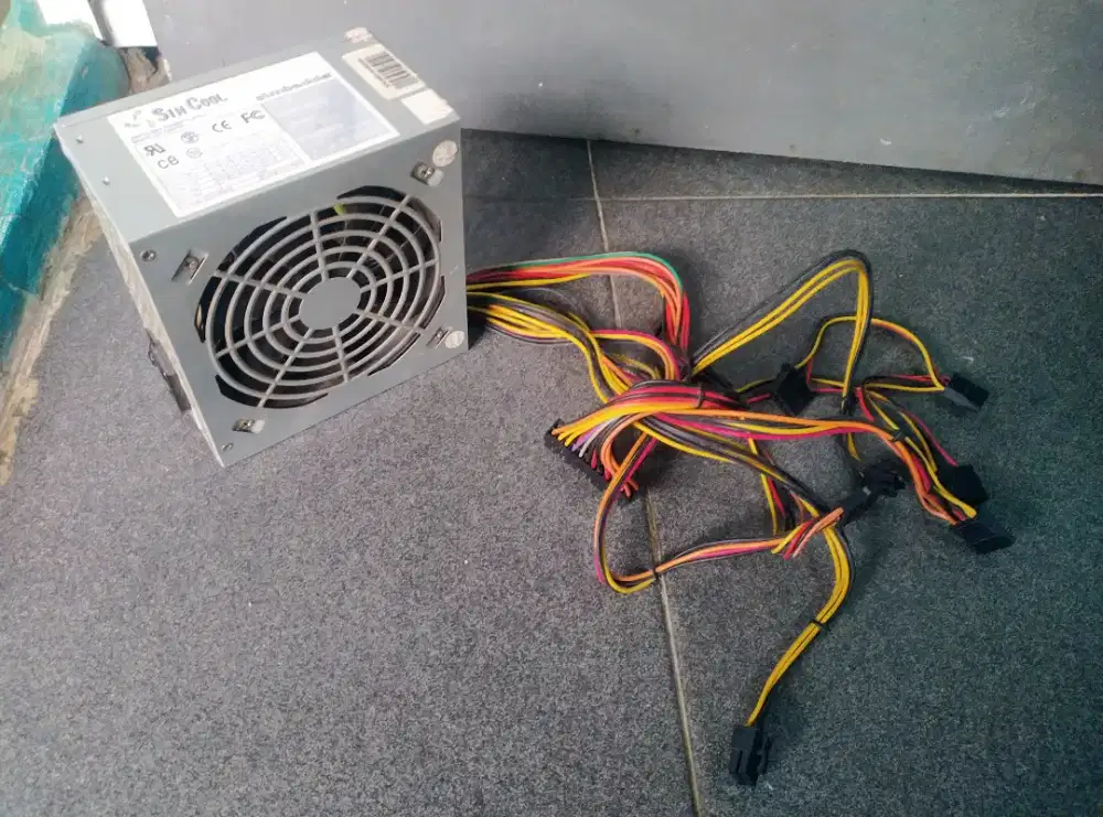 Psu SimCool 430w murah bagus ada power 6pin vga