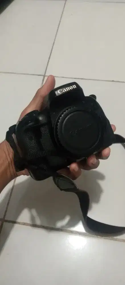 KAMERA CANON EOS 750 D LENGKAP