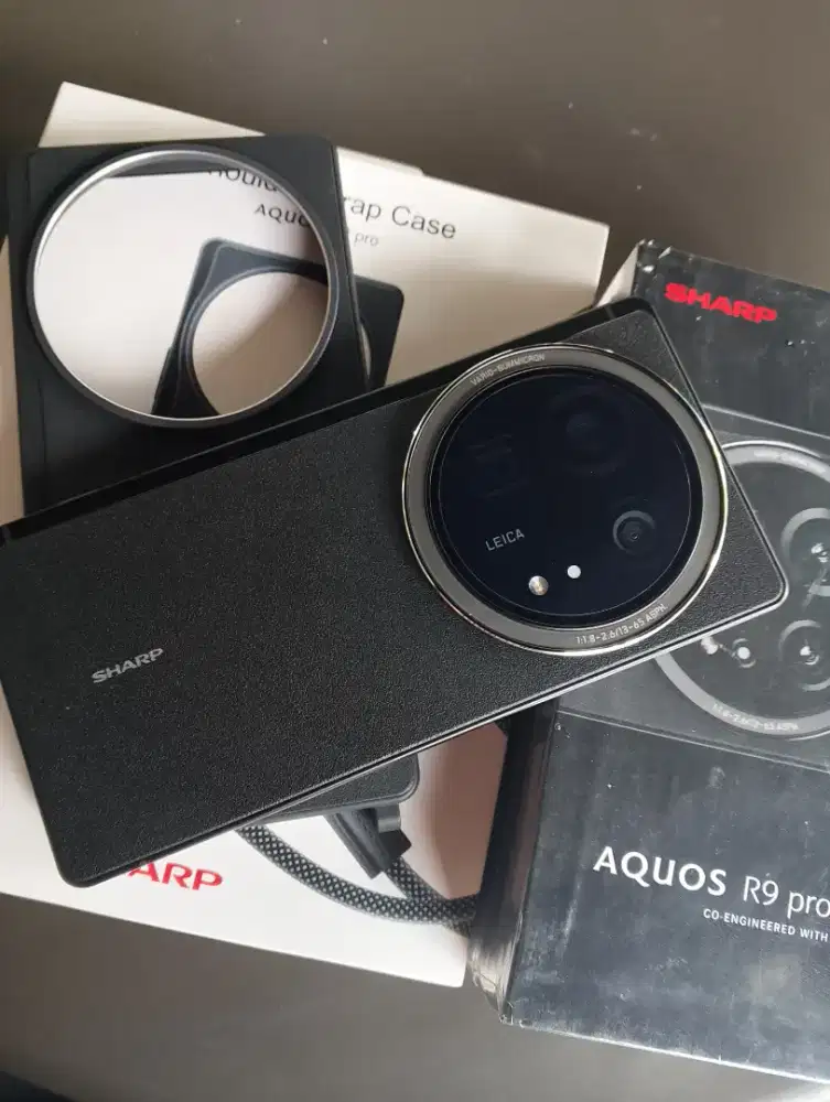 Sharp Aquos R9 Pro