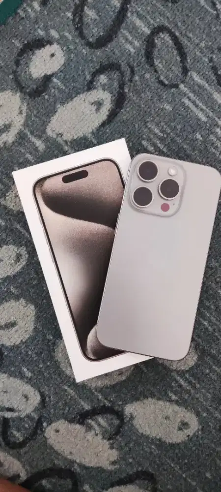 iPhone 15pro 128GB digimap