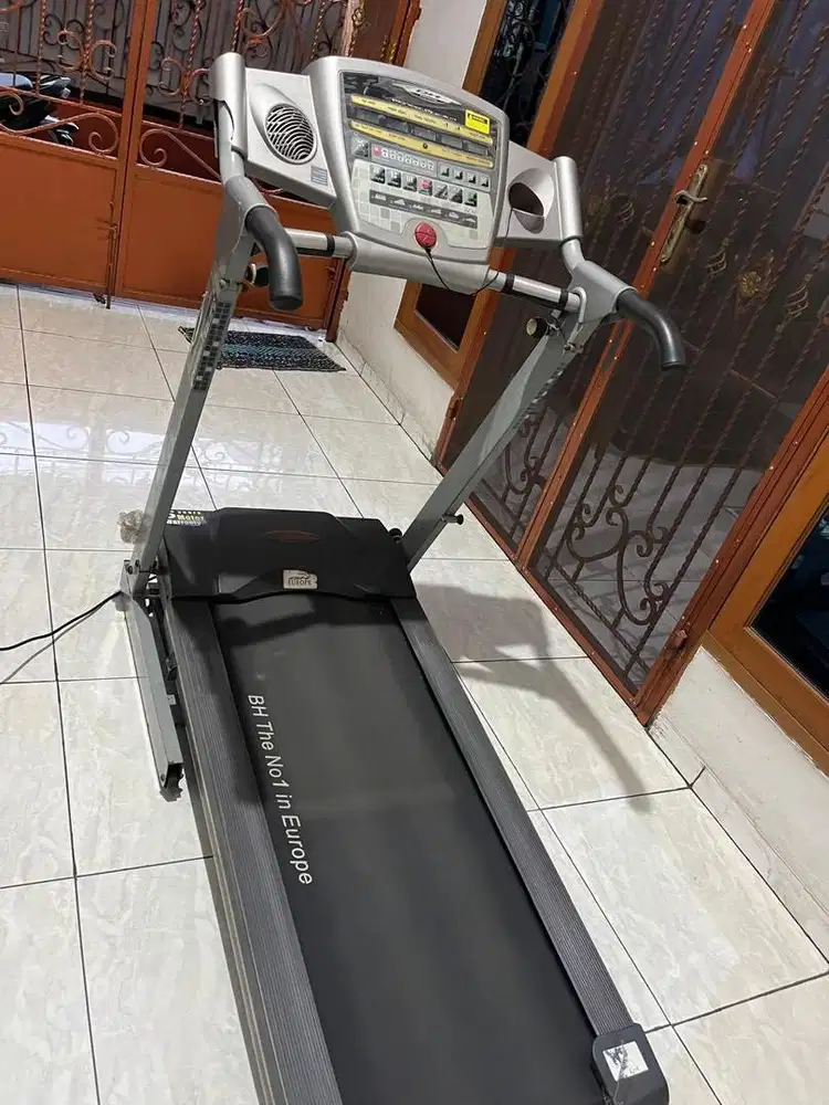 Treadmill BH fitness foldable