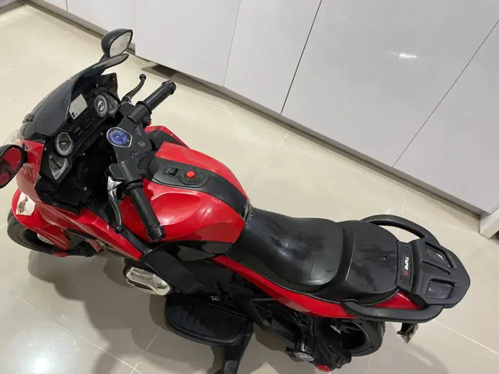 Jual mainan anak2 motor aki