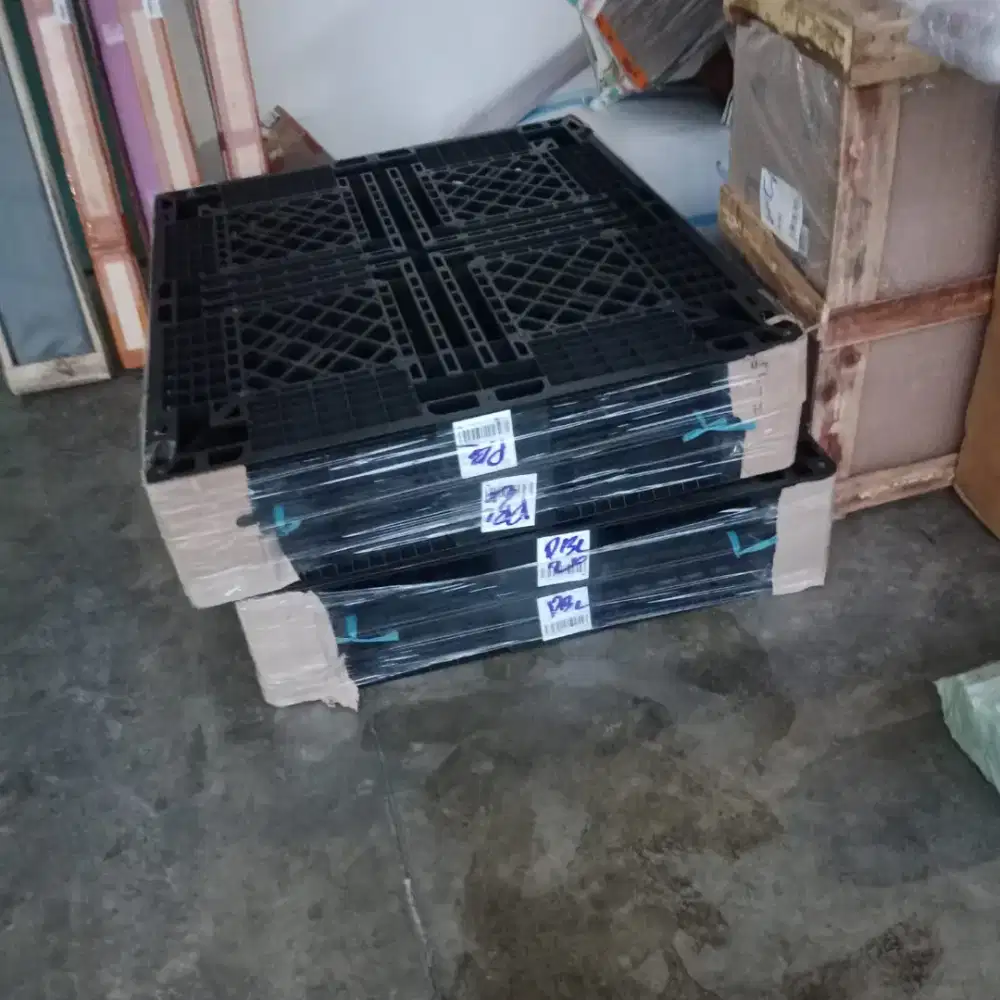 PALLET PLASTIK BEKAS MURAH TAPI KUAT