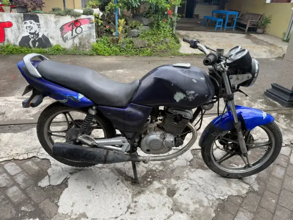 Suzuki Thunder THN 2004 plat AB Bantul.