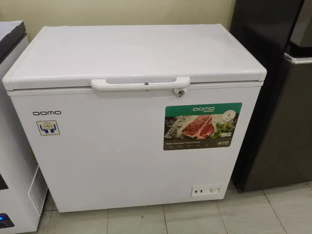 Jual Cepat Chest Freezer Domo MODENA 210 mulus