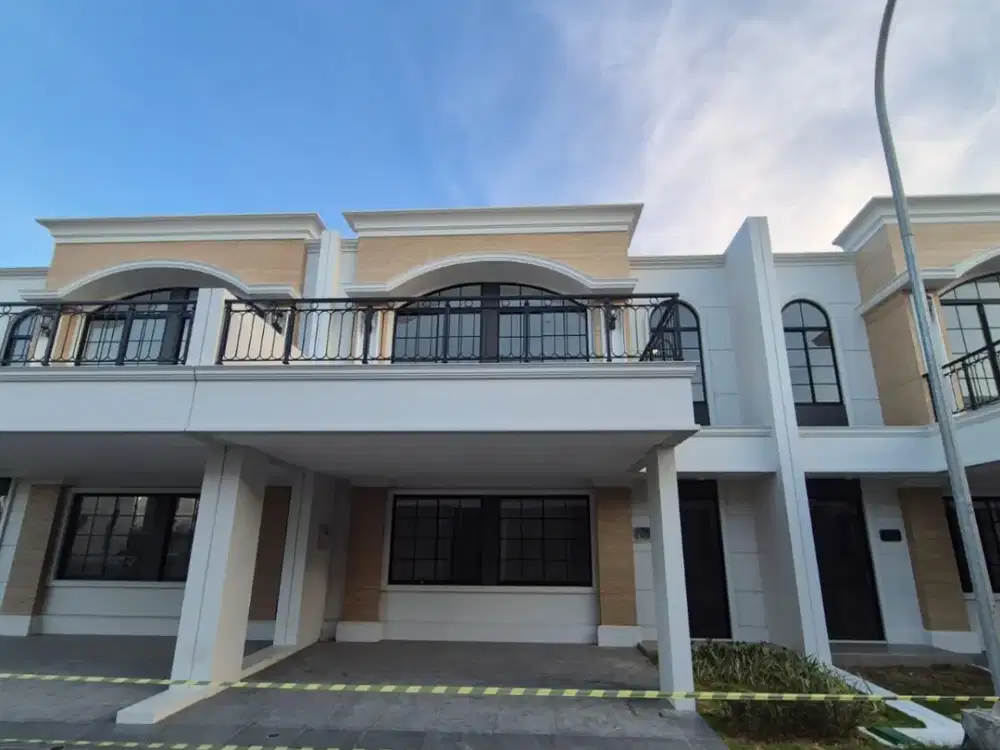 TERMURAH Rumah PIK2 Uk8x10 Ada Balkon