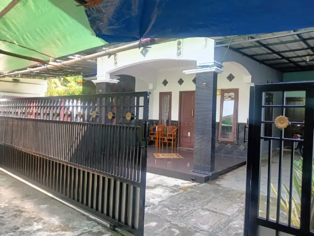 Rumah second dijual 226m²(900jt) Jatijajar Cimanggis Depok